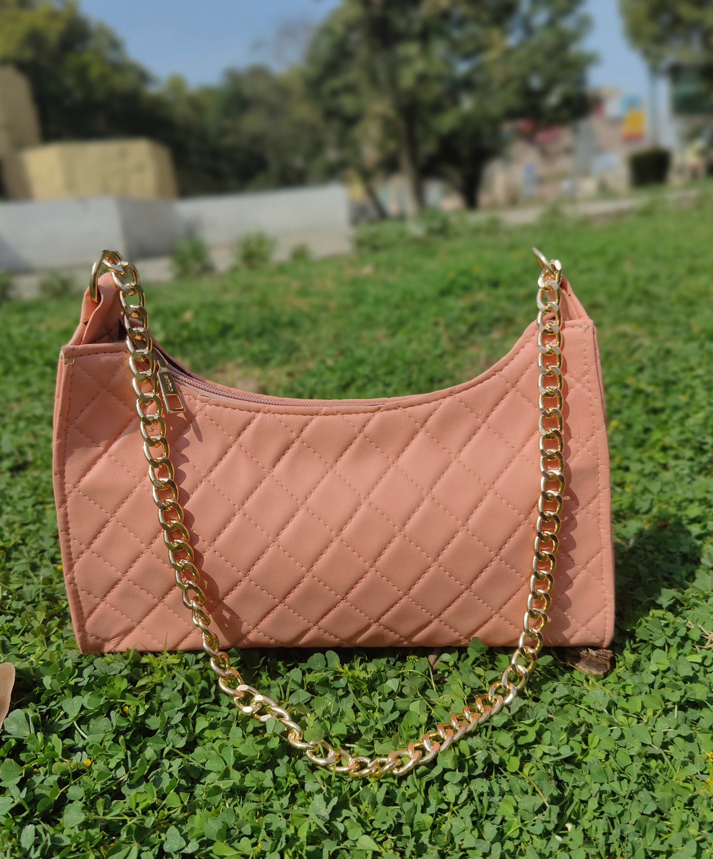 "Peachy pink" Armpit bag