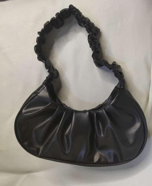 Black Sleek Armpit Bag