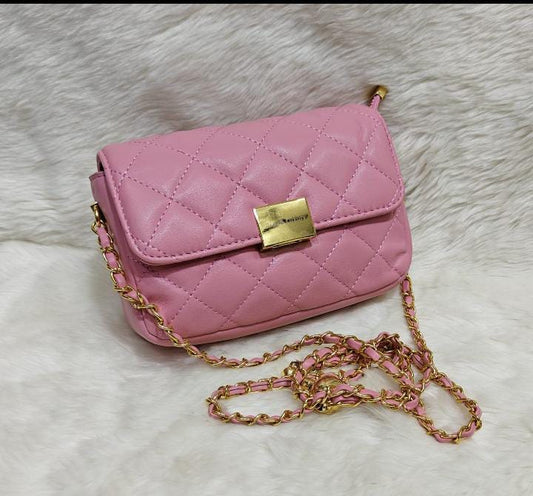 PINK CROSSBODY STYLE